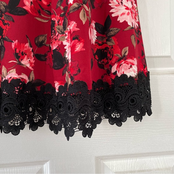 Roz & Ali Red Floral Lace Bottom Dress - Picture 3 of 6